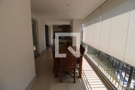 Varanda da Sala de apartamento à venda com 4 quartos, 198m² em Vila Andrade, São Paulo