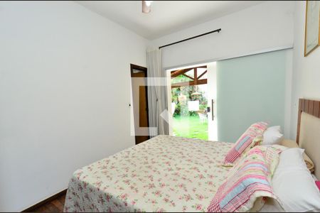 Quarto 1/ suíte de casa à venda com 4 quartos, 364m² em Cachoeirinhas, Belo Horizonte