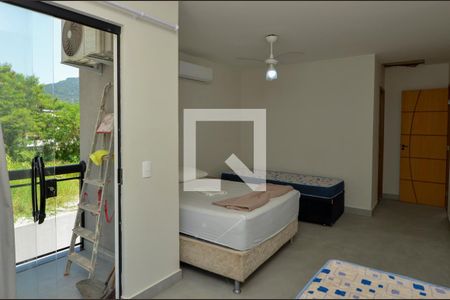 Casa de condomínio à venda com 420m², 4 quartos e 6 vagasSuite 3