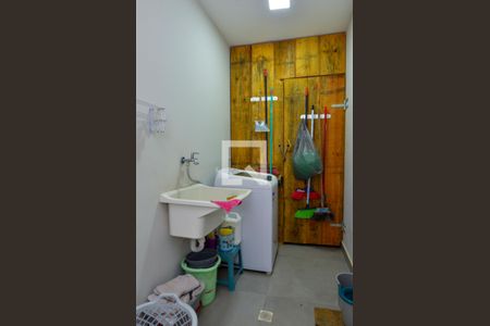 Casa de condomínio à venda com 420m², 4 quartos e 6 vagasÁrea de Serviço