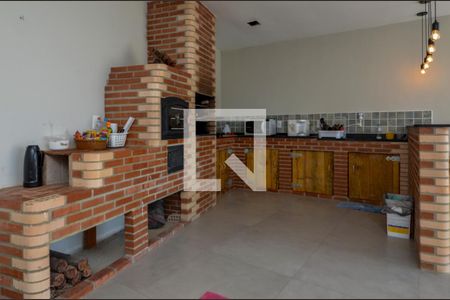 Casa de condomínio à venda com 420m², 4 quartos e 6 vagasÁrea gourmet