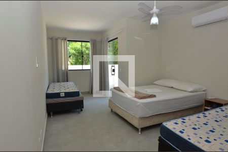 Casa de condomínio à venda com 420m², 4 quartos e 6 vagasSuite 3