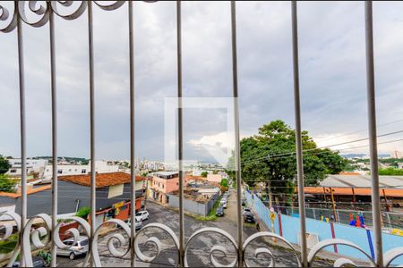 Vista de apartamento à venda com 3 quartos, 118m² em Alto dos Pinheiros, Belo Horizonte