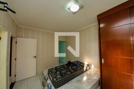 Suíte de casa para alugar com 3 quartos, 400m² em Vila Antonieta, São Paulo