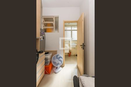Apartamento à venda com 100m², 3 quartos e 1 vaga Apartamento à venda com 100m², 3 quartos e 1 vagaEscritório