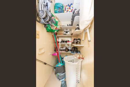 Apartamento à venda com 100m², 3 quartos e 1 vaga Apartamento à venda com 100m², 3 quartos e 1 vagaÁrea de Serviço