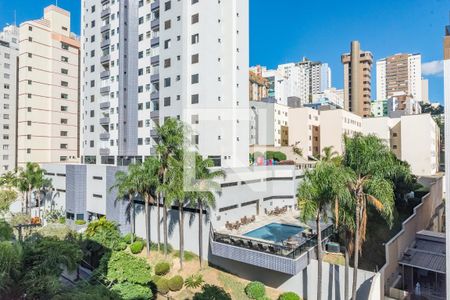 Apartamento à venda com 100m², 3 quartos e 1 vaga Apartamento à venda com 100m², 3 quartos e 1 vagaSuíte