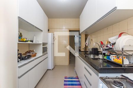 Apartamento à venda com 100m², 3 quartos e 1 vaga Apartamento à venda com 100m², 3 quartos e 1 vagaCozinha