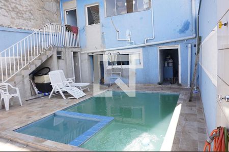 Casa à venda com 270m², 3 quartos e 3 vagasPiscina