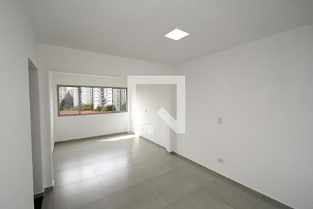 Sala de apartamento para alugar com 2 quartos, 75m² em Jardim Taquaral, São Paulo