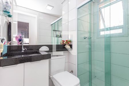 Banheiro de apartamento à venda com 2 quartos, 45m² em Parque Bristol, São Paulo