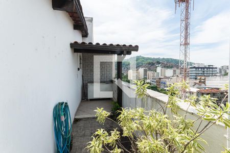 Apartamento à venda com 138m², 2 quartos e 2 vagasVaranda da Cobertura