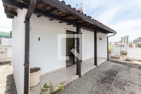 Apartamento à venda com 138m², 2 quartos e 2 vagasVaranda da Cobertura