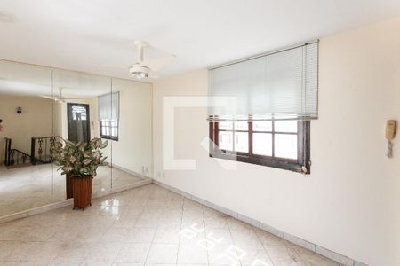 Apartamento à venda com 138m², 2 quartos e 2 vagasCobertura