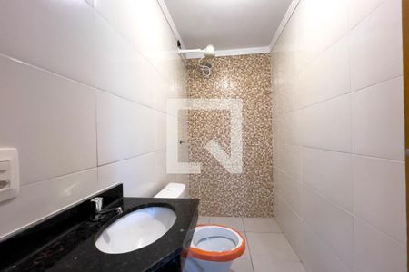 Apartamento para alugar com 39m², 2 quartos e sem vaga Apartamento para alugar com 39m², 2 quartos e sem vagaBanheiro