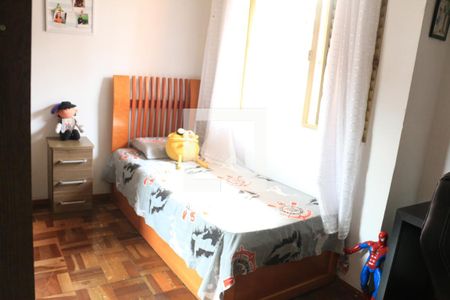 Casa à venda com 300m², 3 quartos e 2 vagasSuíte 2