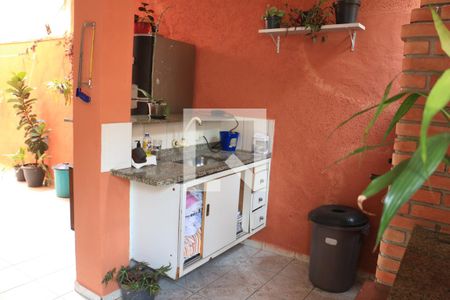 Casa à venda com 300m², 3 quartos e 2 vagasChurrasqueira