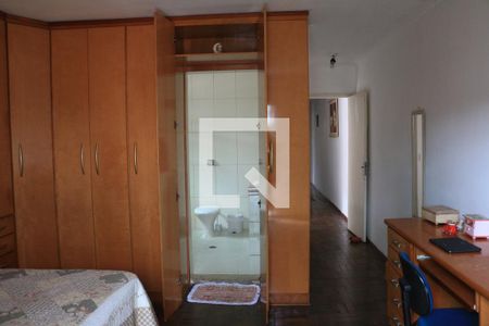 Casa à venda com 300m², 3 quartos e 2 vagasSuíte 1