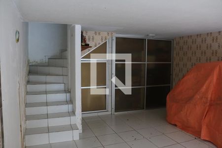 Casa à venda com 300m², 3 quartos e 2 vagasGaragem