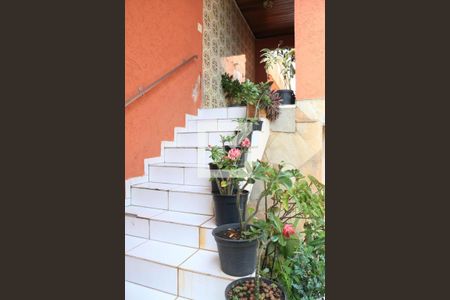 Casa à venda com 300m², 3 quartos e 2 vagasEntrada