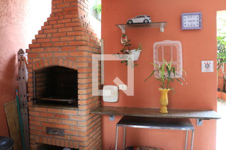 Casa à venda com 300m², 3 quartos e 2 vagasChurrasqueira