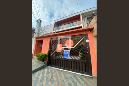 Casa à venda com 300m², 3 quartos e 2 vagasFachada