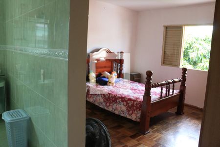 Casa à venda com 300m², 3 quartos e 2 vagasSuíte 3