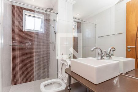 Banheiro da Suíte de apartamento para alugar com 2 quartos, 50m² em Água Funda, São Paulo