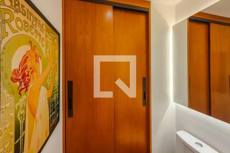 Apartamento à venda com 102m², 2 quartos e 2 vagasBanheiro 