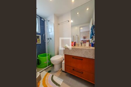 Apartamento à venda com 102m², 2 quartos e 2 vagasBanheiro do Quarto 1