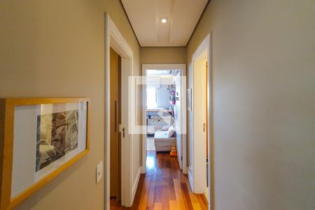 Apartamento à venda com 102m², 2 quartos e 2 vagasCorredor