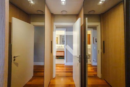 Apartamento à venda com 102m², 2 quartos e 2 vagasQuarto 2