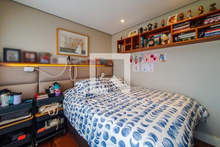 Apartamento à venda com 102m², 2 quartos e 2 vagasQuarto 2