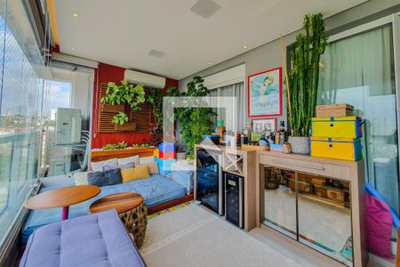 Apartamento à venda com 102m², 2 quartos e 2 vagasVaranda