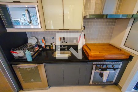 Apartamento à venda com 102m², 2 quartos e 2 vagasCozinha