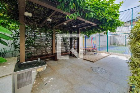 Apartamento à venda com 102m², 2 quartos e 2 vagasÁrea comum