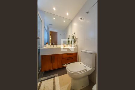 Apartamento à venda com 102m², 2 quartos e 2 vagasBanheiro 