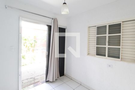 Sala de casa para alugar com 1 quarto, 60m² em Tabajaras, Uberlândia
