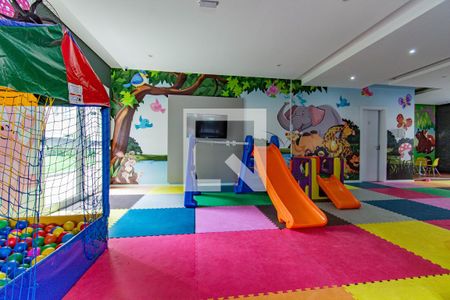 Apartamento à venda com 82m², 2 quartos e 1 vagaÁrea comum