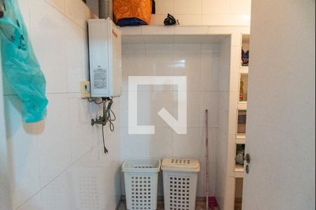 Casa à venda com 440m², 5 quartos e 2 vagasÁrea de serviço