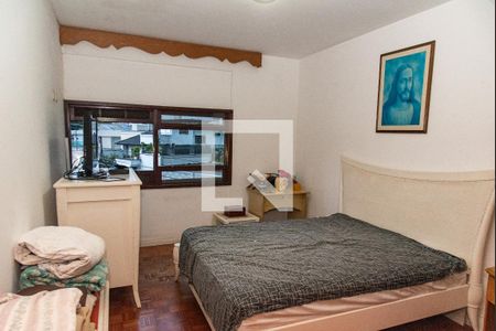 Casa à venda com 440m², 5 quartos e 2 vagasQuarto 1