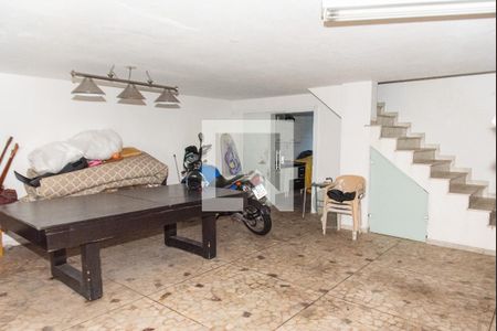 Casa à venda com 440m², 5 quartos e 2 vagasGaragem