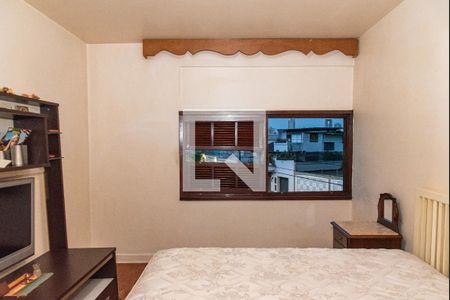 Casa à venda com 440m², 5 quartos e 2 vagasSuíte 2