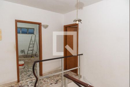 Casa à venda com 440m², 5 quartos e 2 vagasHall dos quartos