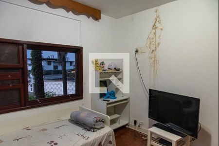 Casa à venda com 440m², 5 quartos e 2 vagasQuarto 2