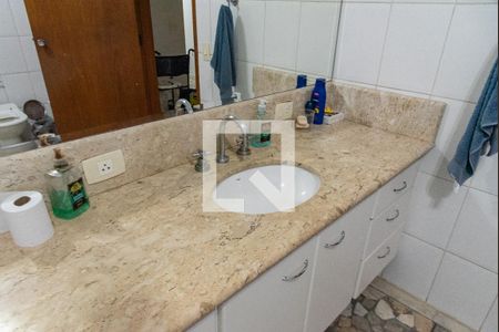 Casa à venda com 440m², 5 quartos e 2 vagasBanheiro