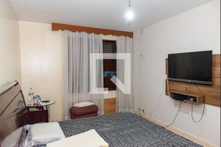 Casa à venda com 440m², 5 quartos e 2 vagasSuíte 1