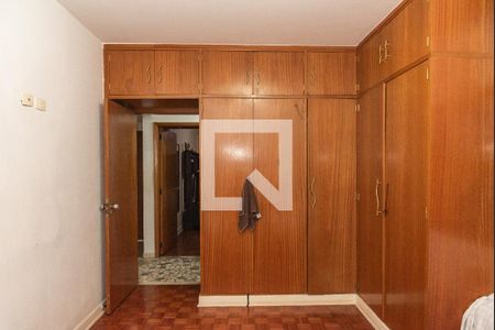 Casa à venda com 440m², 5 quartos e 2 vagasQuarto 3