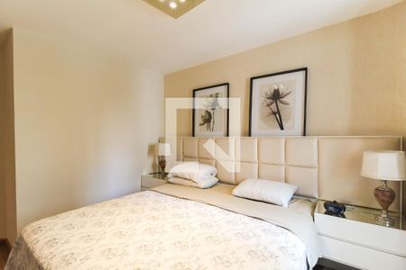 Apartamento à venda com 167m², 3 quartos e 2 vagasSuíte 1