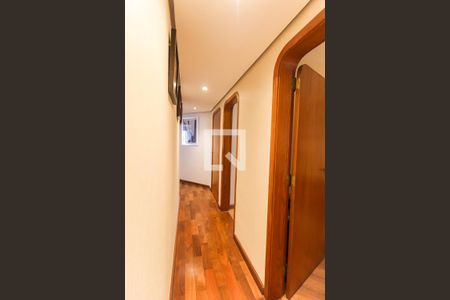 Apartamento à venda com 167m², 3 quartos e 2 vagasCorredor